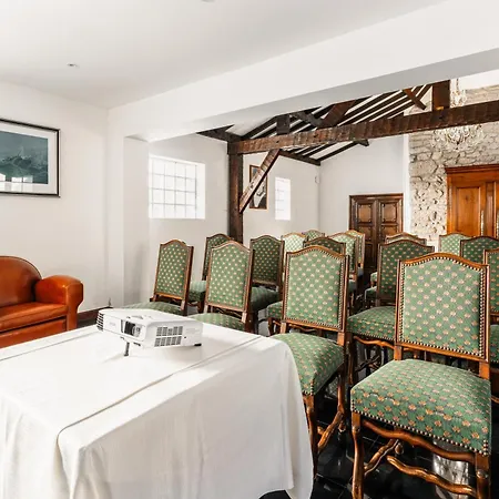 Logis L'auberge - Maison Glenn Anna 3*