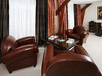 Logis L'auberge - Maison Glenn Anna 3* Saint Anne-dʼAuray