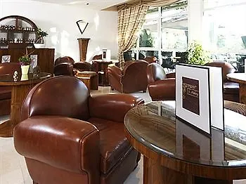Logis L'auberge - Maison Glenn Anna